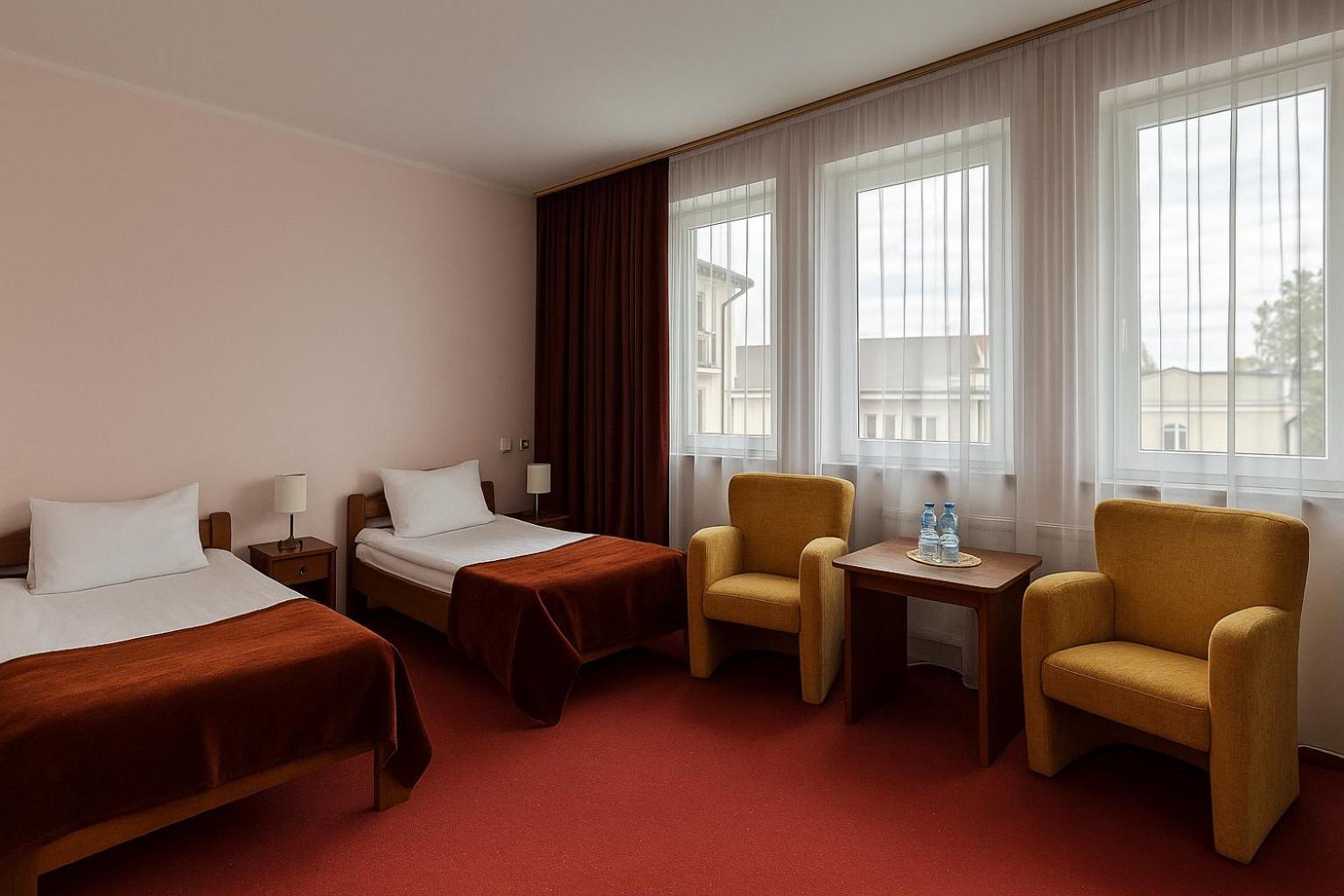 Hotel Metro Kladsko Exteriér fotografie